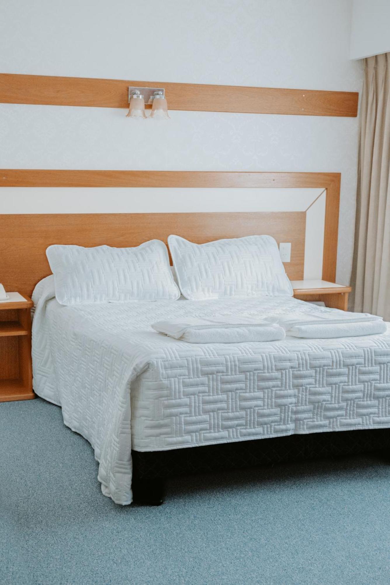 Hotel Libertador Трелью Екстер'єр фото