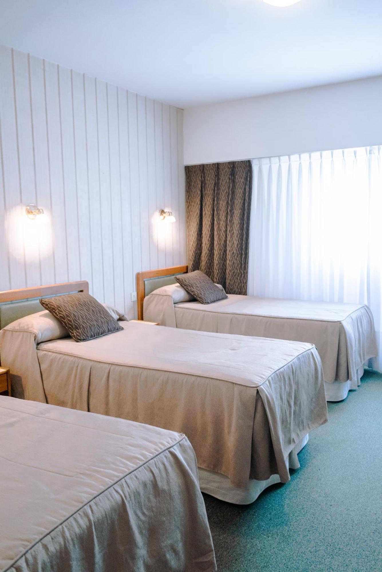 Hotel Libertador Трелью Екстер'єр фото
