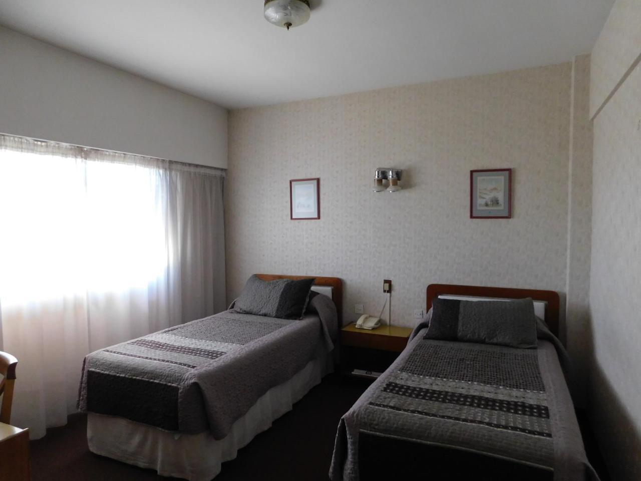 Hotel Libertador Трелью Екстер'єр фото